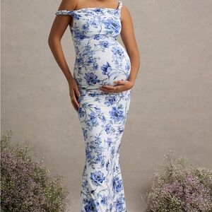 Club L London BLUE FLORAL PRINT TWISTED ASYMMETRIC MATERNITY MAXI DRESS